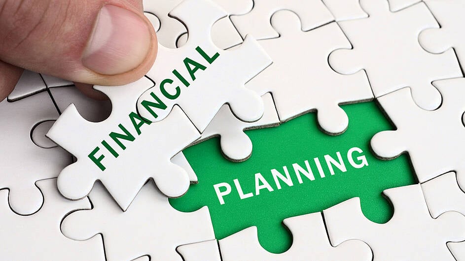 Financial planning is a clear and concise way to meet your life goals Image