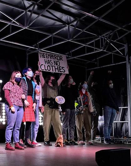 Skibbereen's Saoi joins protest at Cop26 Image