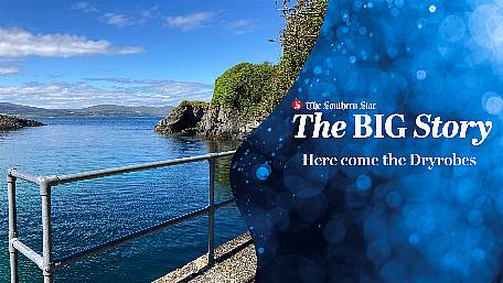 THE BIG STORY: Sea swimming - Here come the Dryrobes Image