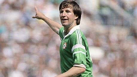 Irish soccer great Ronnie Whelan is special guest at West Cork Sports Star Awards Image