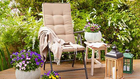 12 top tips for making your garden more relaxing with VidaXL Image