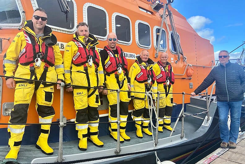 Kayaker rescued by Courtmac RNLI off Old Head coast Image