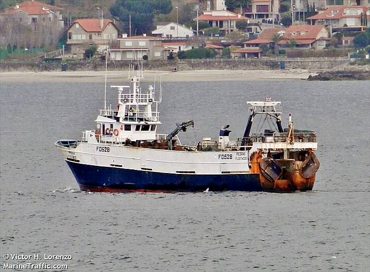 UK fishing vessel sinks off Mizen Head Image