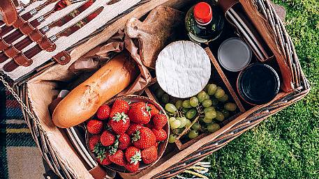 WEST FORK: Pack the perfect picnic! Image