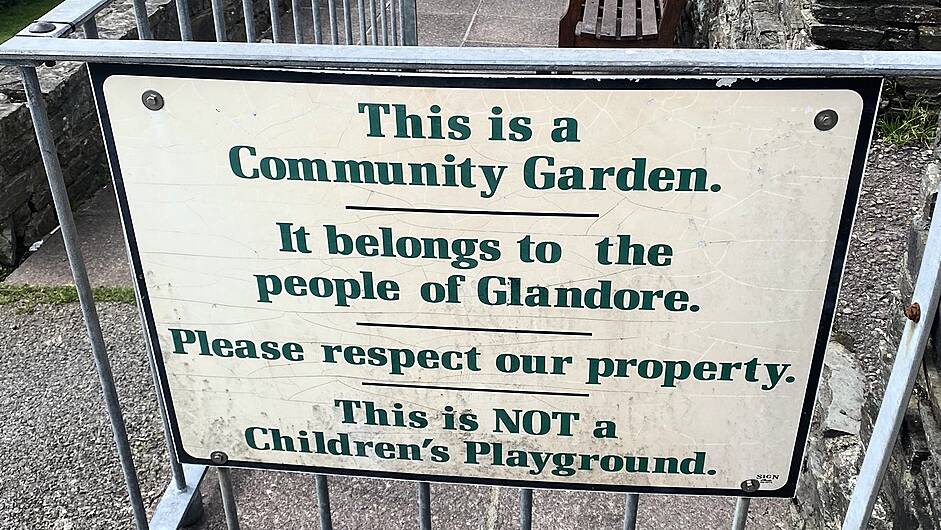 Dublin visitor wonders if this is the grumpiest sign in Ireland Image