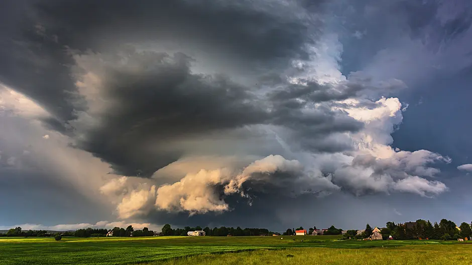 Severe thunder warning for Cork Image