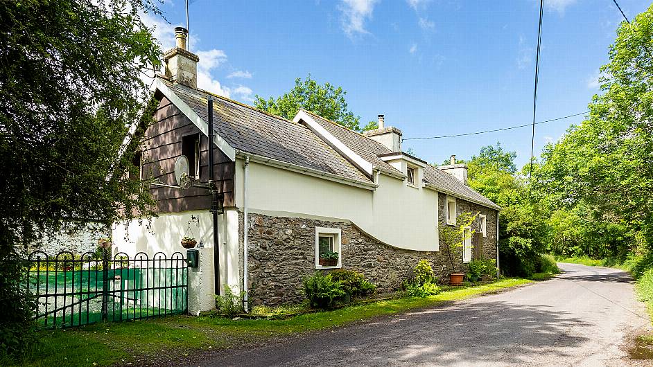 HOUSE OF THE WEEK: Three-bed Rossmore period property for €455,000 Image