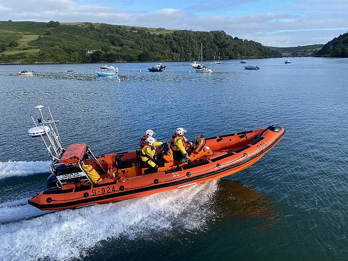 Union Hall RNLI goes to aid of person in a punt Image