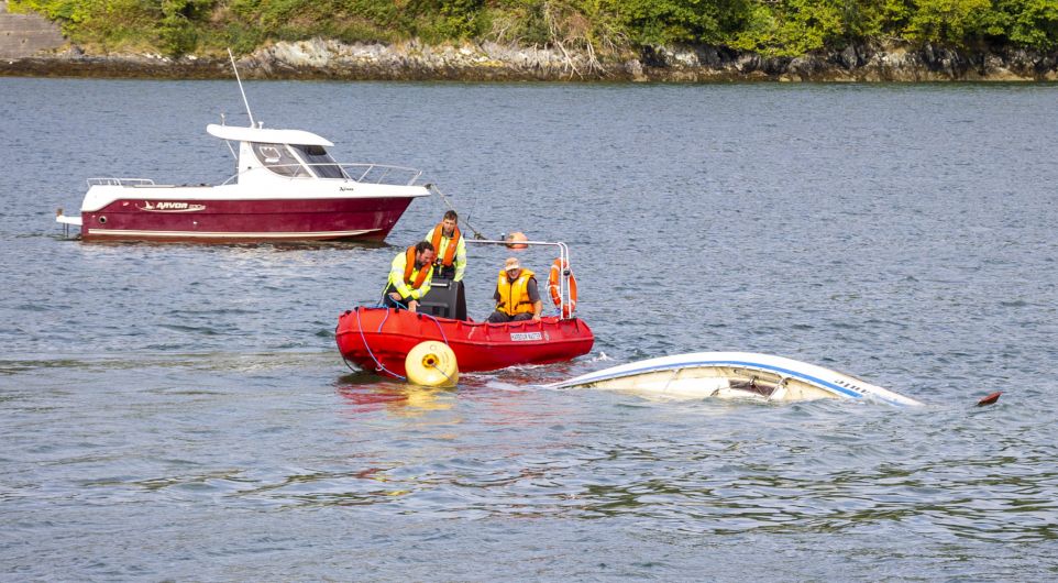 Yacht sinks in Glandore harbour Image