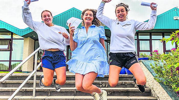 Amie Harrington, Mary Kate O’Shea and Becky O’Sullivan getting their results at Scoil Phobail Bhéara. 
(Photo: Anne Marie Cronin)