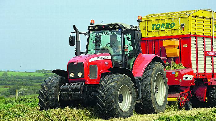 FARM CLASSICS: The Massey 6649 was a ‘nosey’ tractor Image