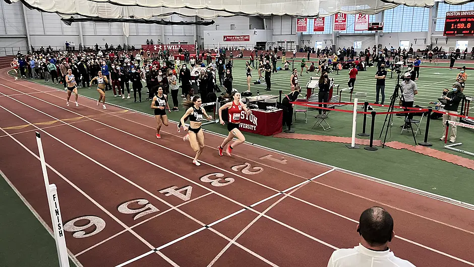 Roisin Willis - daughter of Bandon Olympian Breeda Dennehy-Willis - smashes US high school indoor 800m record Image