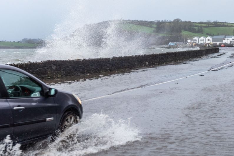 LIVE BLOG: Storm Eunice makes landfall but Bantry centre escapes flooding Image