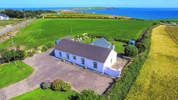 The coastal location and sea views are the 
unique selling points of
this charming property.