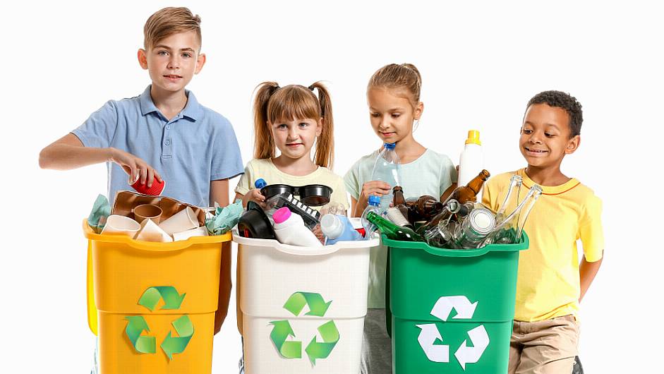 GREENER LIVING: Get kids recycling Image