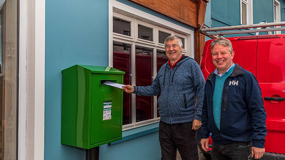 Castletownbere’s post office moves to larger space as services are increased Image