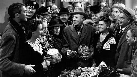 RETRO REVIEW: It's A Wonderful Life remains the most classic of Christmas films Image