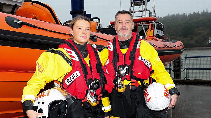 New crew on call this Christmas makes lifeboating a family affair Image