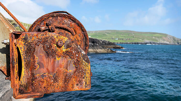 Dursey islanders need new derrick to launch boats safely Image