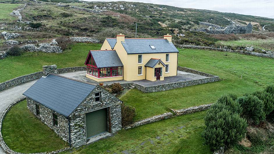 HOUSE OF THE WEEK: Magical views of Mizen Head are up for grabs in Goleen five-bed farmhouse for €425,000 Image