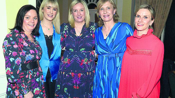 coil Eoin Innishannon teachers Deirdre Quinlan, Claire Gaynor, Catherine O’Keeffe, Carol O’Sullivan and Clodagh Creedon (Photo: Denis Boyle)