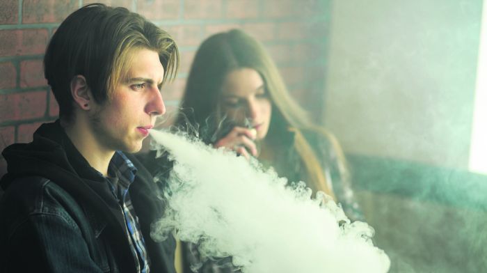 Councillor wants Minister lobbied to ban vaping in public places Image