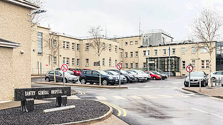 Health Minister comes under attack over ‘empty promises’ on improvements for Bantry Hospital Image