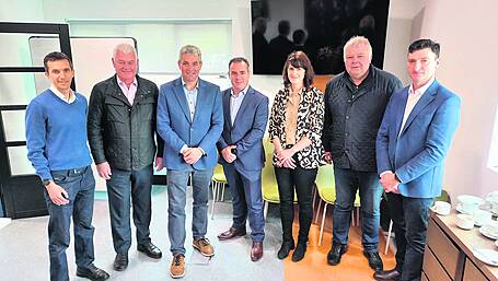 Oireachtas members pay visit to innovative Farm Zero C Image
