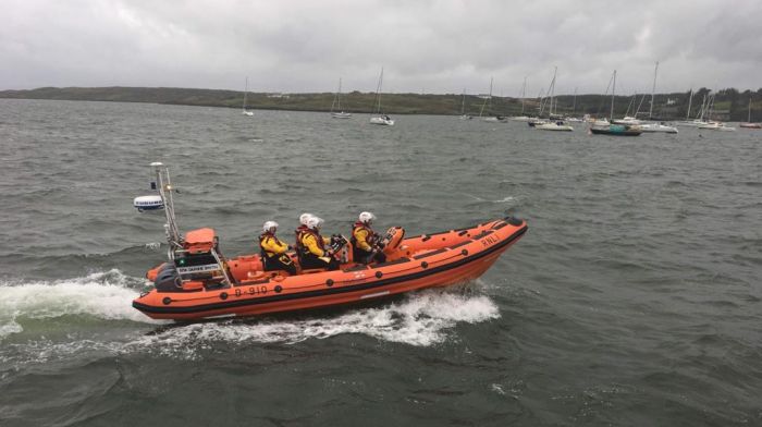 Baltimore RNLI rescues kayaker in danger of crashing onto rocks. Image