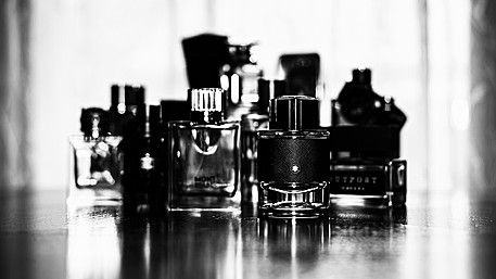 Signature scents: how to make a statement with fragrance Image