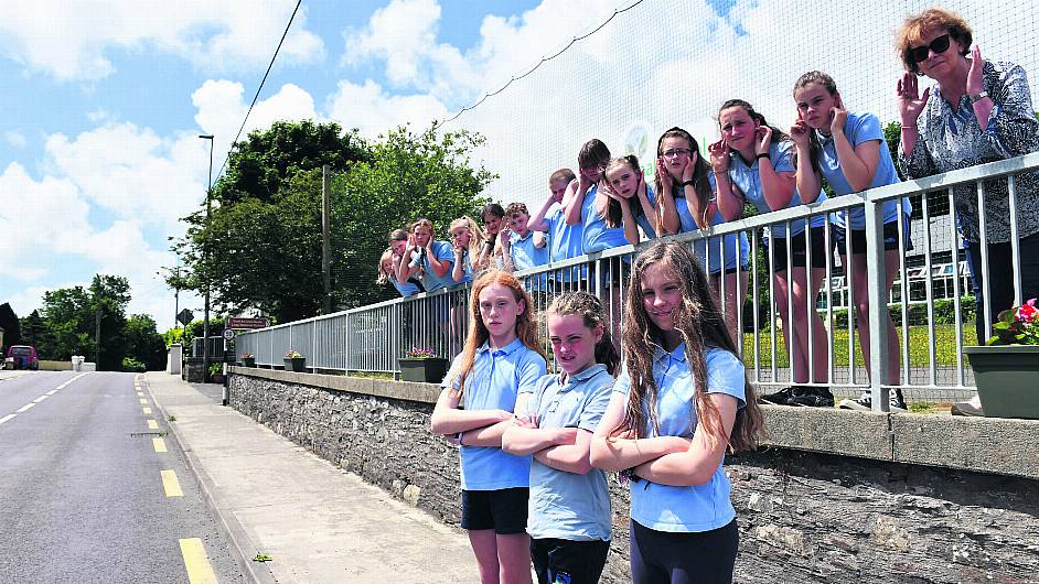 Leap pupils beg drivers to slow down Image