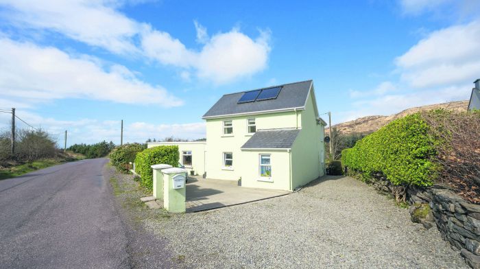 HOUSE OF THE WEEK: Three-bedroom house in Dromore on market for €285,000 Image