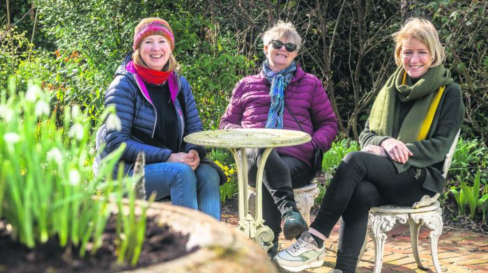 Supporting  DJ Murphy’s fundraiser for CUH Cancer Research, and in memory of his brother, Tim were Rachael Cronin, Clonakilty; Karen Ensor, Ballymacowen and Mary Scally, Ovens. (Photo: Andy Gibson)