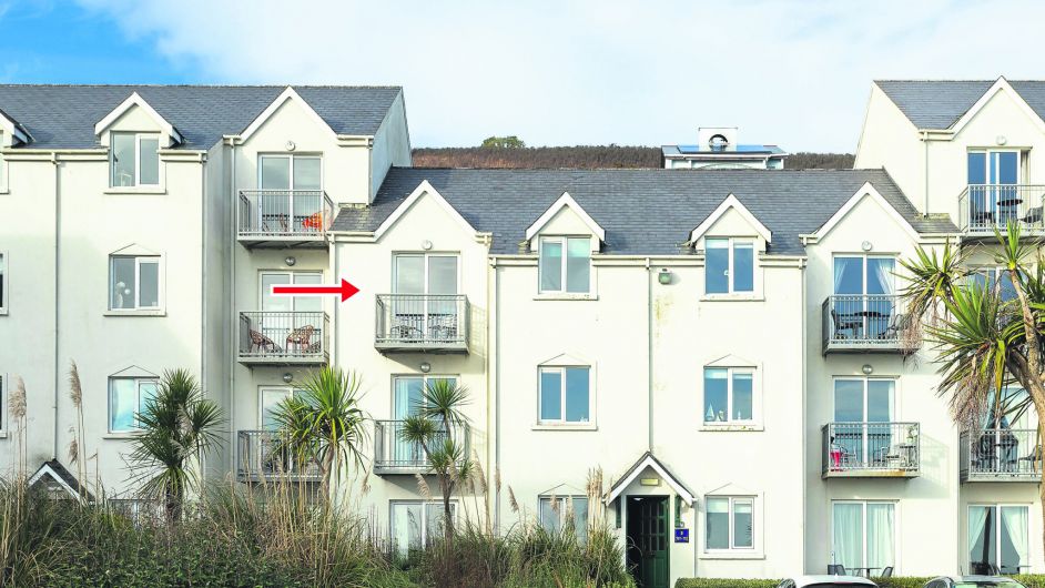 HOUSE OF THE WEEK: Life really could be a beach in this seaside apartment Image