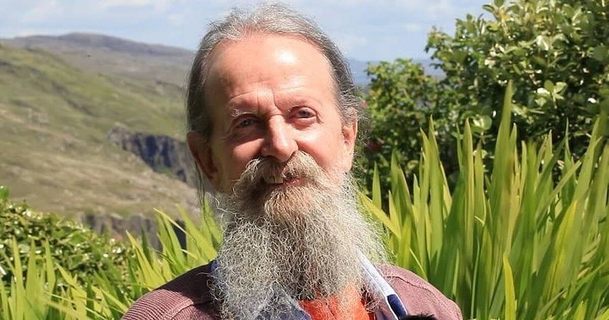 Death of Dzogchen Beara founder | Southern Star - Vimarsana News