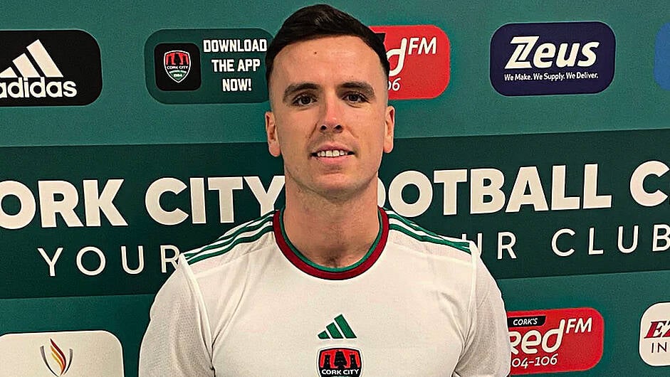 Innishannon's Charlie Lyons signs for Cork City! Image