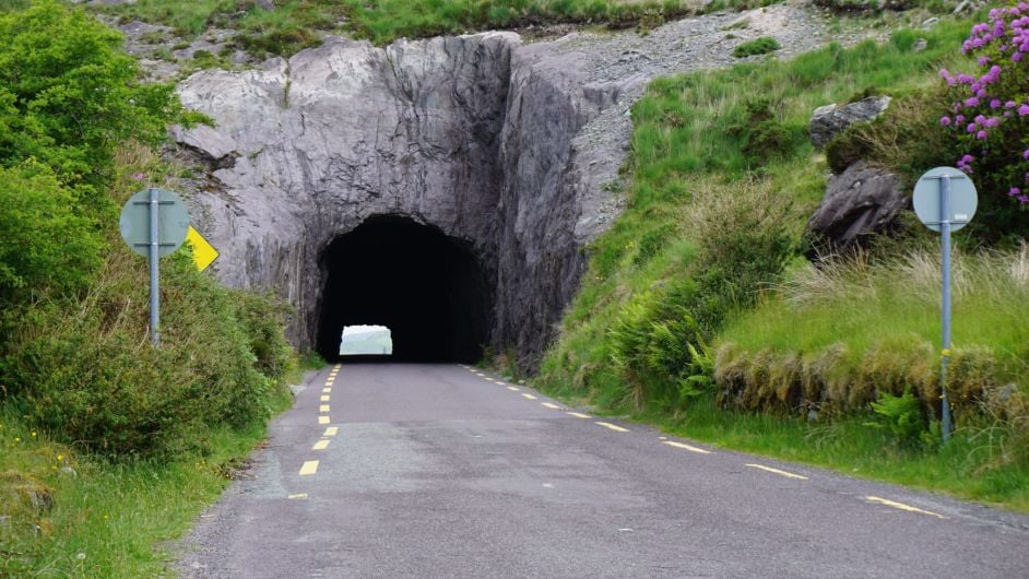 'Twas almost 'fisticuffs' in Caha Pass tunnel Image