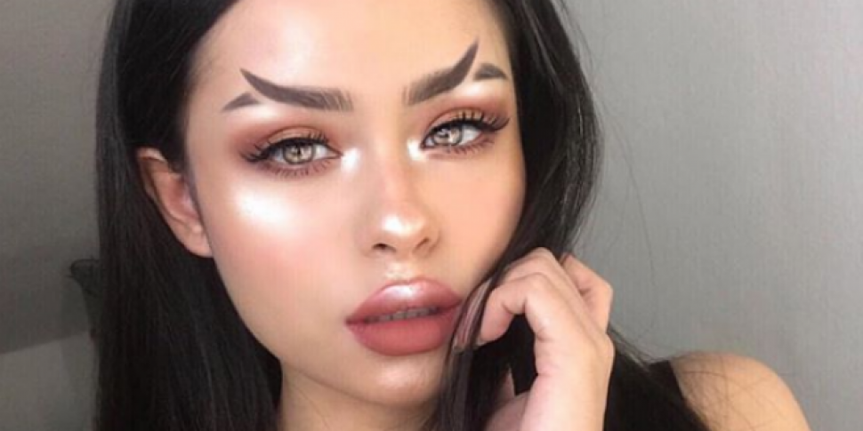 So, Fishtail Brows Are Now A T...