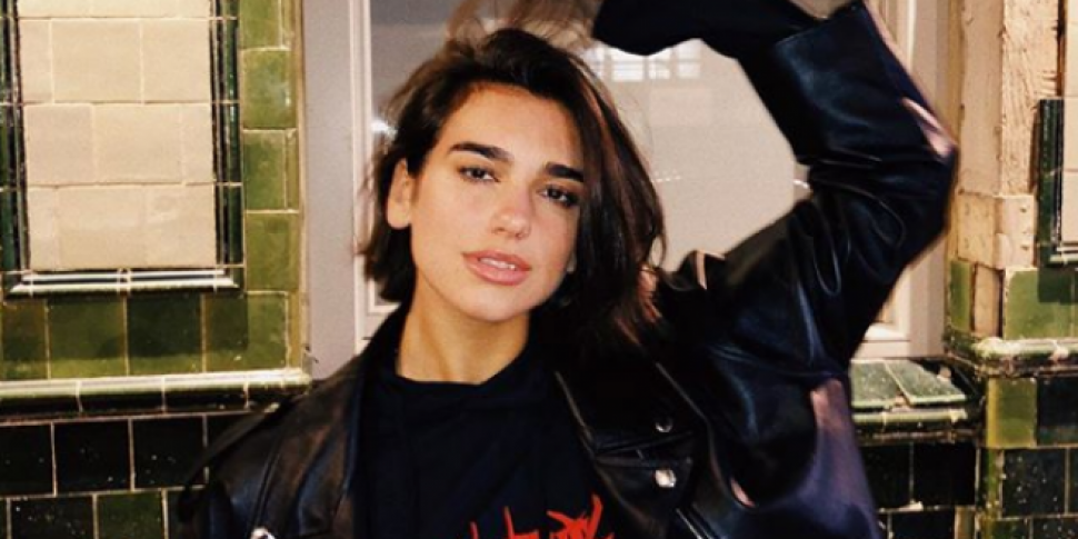 Dua Lipa Debuts New Haircut Ah...