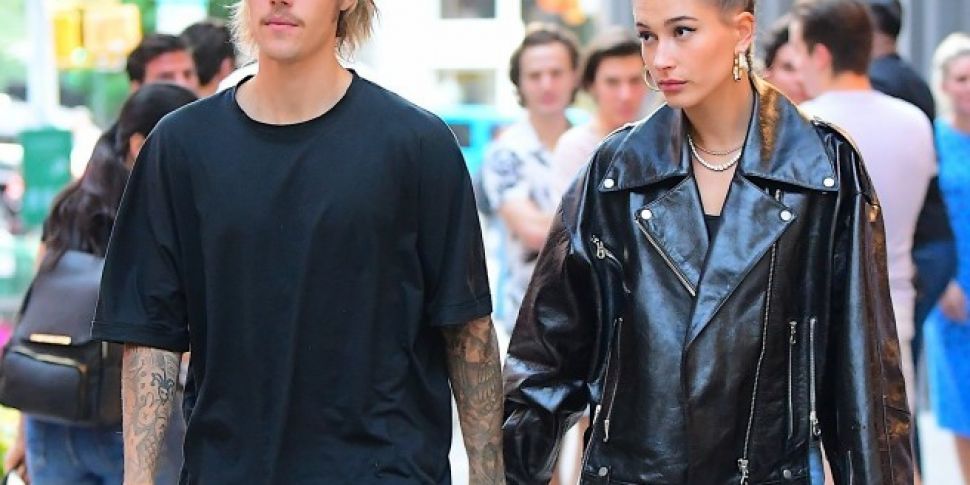 Justin Bieber & Hailey Baldwin...