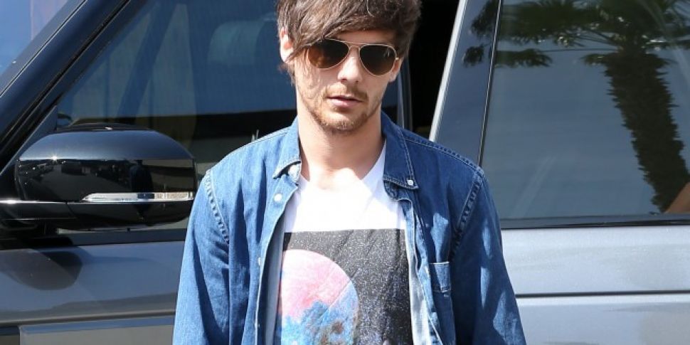 Louis Tomlinson Reportedly Joi...