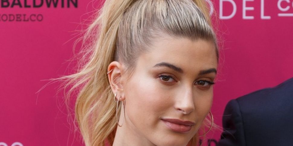 Hailey Baldwin Weighs In On Th...