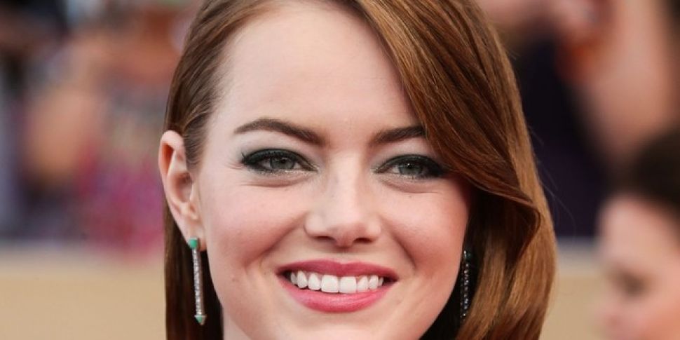 Emma Stone Signs Up To New Net...