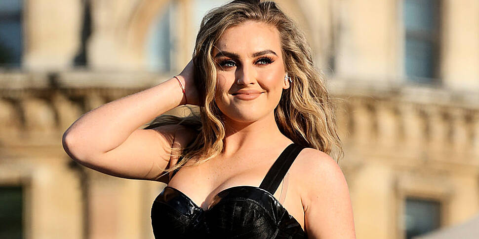 Perrie Edwards Talks Anxiety Panic Attacks In Emotional Instagram Post Spin1038