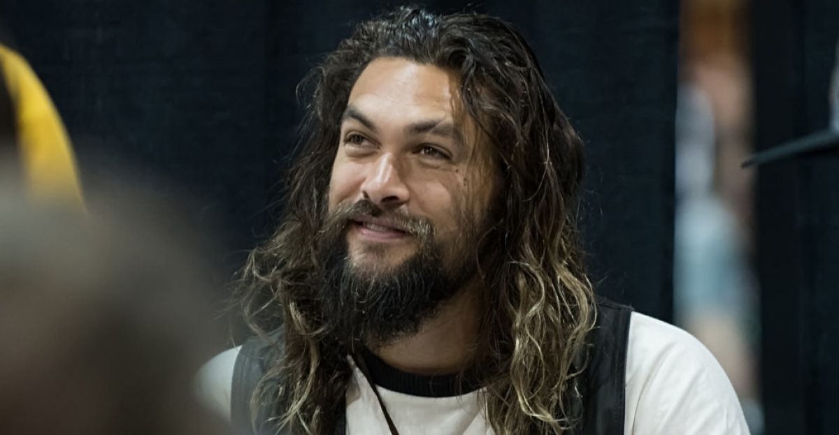 Fans Devastated As Jason Momoa Shaves Beard To Promote Recycling | SPIN1038
