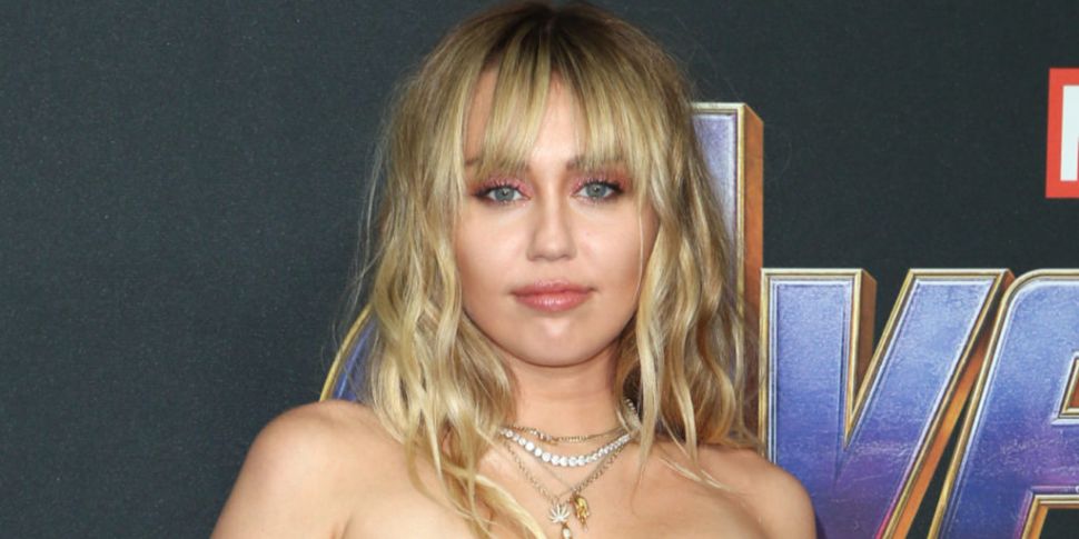 Miley Cyrus Lashes Out At Repo...