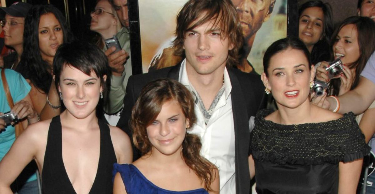 Ashton Kutcher Says He'll Never Stop Loving Ex Wife Demi Moore's ...