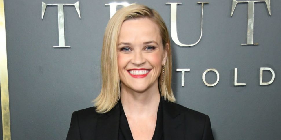 Reese Witherspoon Admits She D...