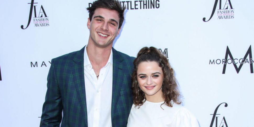 Joey King Seems To Call Out Ex...