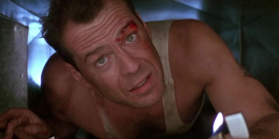 Die Hard's Bruce Willis Repris...